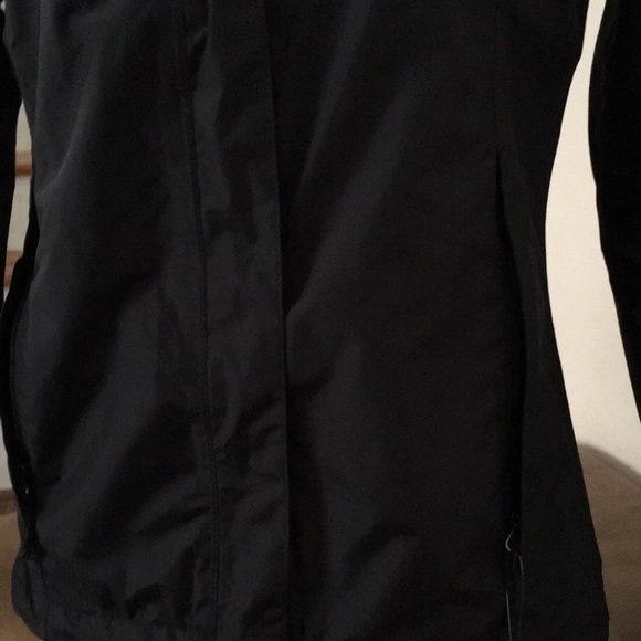 Brand New the north face jacket - Picture 3 of 12